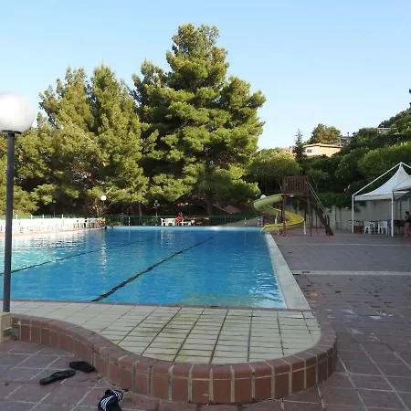 Aparthotel Terrazza Al Golden Hill Trabia